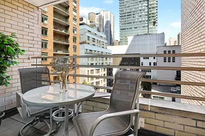 200 E 57th Street #17G, New York, NY 10022 - Photo 7