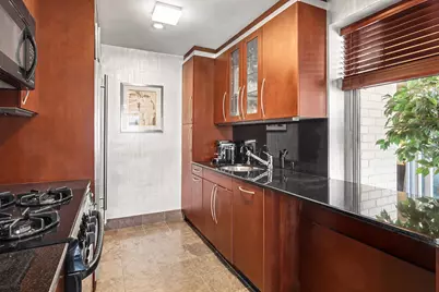 200 E 57th Street #17G, New York, NY 10022 - Photo 9