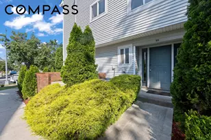 95 Indale Ave, New York City, NY 10309 - Photo 1