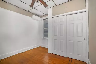 19 Reeve Place #2R, New York City, NY 11218 - Photo 5
