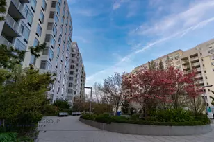 131-03 40th Rd, Flushing, NY 11354 - Photo 15