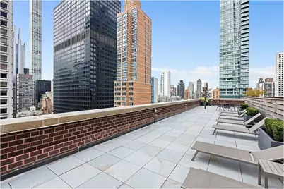 245 E 54th Street #20D, New York City, NY 10022 - Photo 17