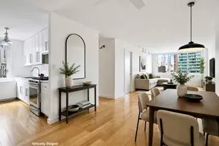 245 E 54th St, New York City, NY 10022 - Photo 5
