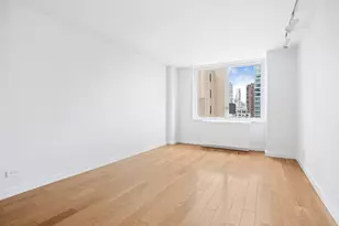 245 E 54th St, New York, NY 10022 - Photo 13