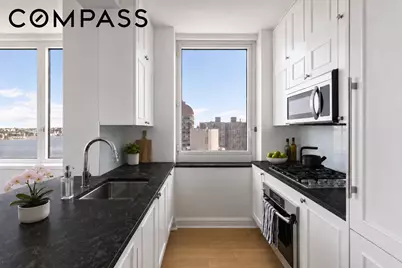 100 Riverside Boulevard #25B, New York, NY 10069 - Photo 3