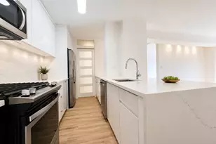 1735 York Ave, New York City, NY 10128 - Photo 3
