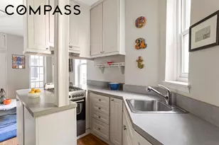 345 W 21st St, New York, NY 10011 - Photo 3