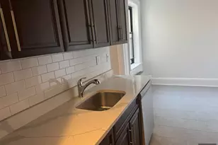 32-15 35th St, Astoria, NY 11106 - Photo 3