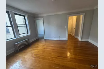 32-15 35th Street #F5, New York City, NY 11106 - Photo 1