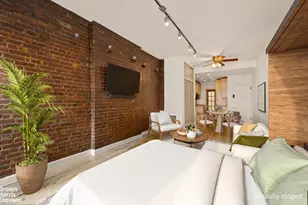 186 E 2nd St, New York, NY 10009 - Photo 3