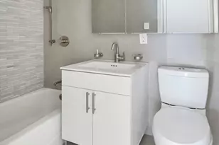 303 W 66th St, New York City, NY 10069 - Photo 7
