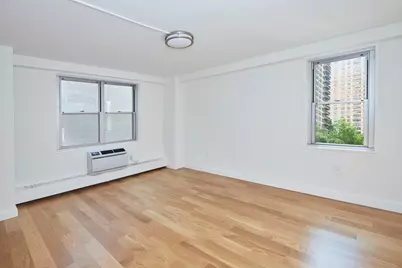 303 W 66th Street #1BW, New York City, NY 10069 - Photo 5