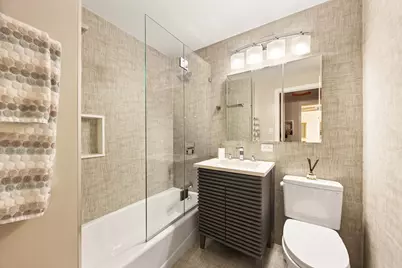 333 W 57th Street #3H, New York City, NY 10019 - Photo 7