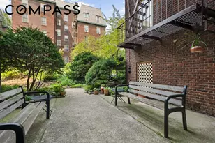 34-06 81st St, New York City, NY 11372 - Photo 15