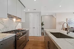 21-31 Shore Blvd, Astoria, NY 11105 - Photo 5