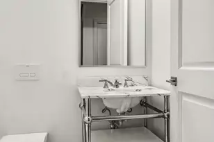 344 W 72nd St, New York City, NY 10023 - Photo 5