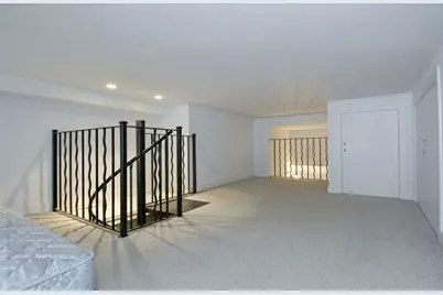 372 5th Avenue #8J, New York City, NY 10018 - Photo 5