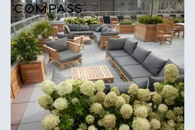 360 E 72nd Street #B1601, New York City, NY 10021 - Photo 11