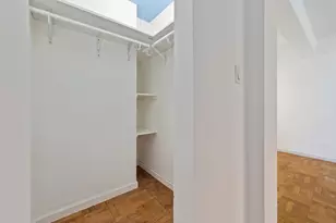 210 E 63rd St, New York City, NY 10065 - Photo 5