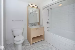 101 W 87th St, New York, NY 10024 - Photo 11
