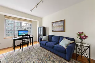 301 W 57th St, New York, NY 10019 - Photo 7