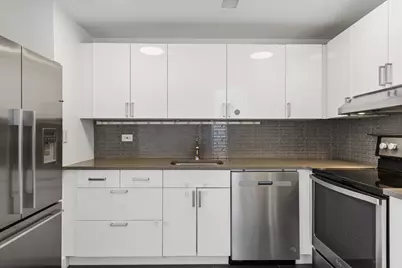 30 E 76th Street #10C, New York, NY 10021 - Photo 5