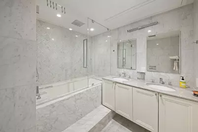 160 Central Park S #2707, New York City, NY 10019 - Photo 11