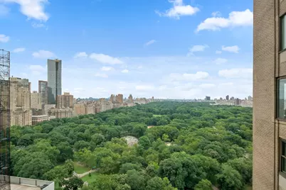160 Central Park S #2707, New York City, NY 10019 - Photo 5