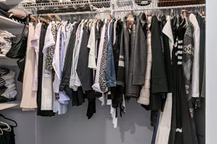 920 E 17th St, New York City, NY 11230 - Photo 9