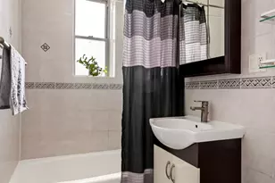 920 E 17th St, New York City, NY 11230 - Photo 7
