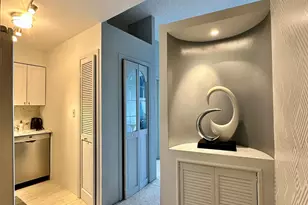 10 Bay Street Landing, New York, NY 10301 - Photo 19