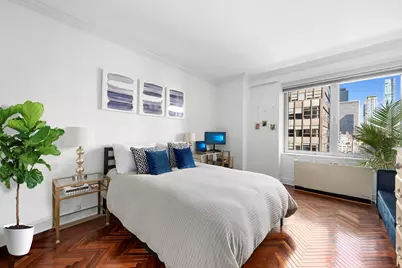216 E 47th Street #11A, New York, NY 10017 - Photo 3