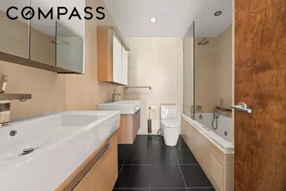 641 5th Avenue #31C, New York, NY 10022 - Photo 9