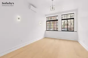 410 W 47th St, New York, NY 10036 - Photo 23