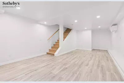 410 W 47th Street, New York, NY 10036 - Photo 25