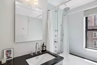 339 E 58th Street #7CD, New York City, NY 10022 - Photo 19