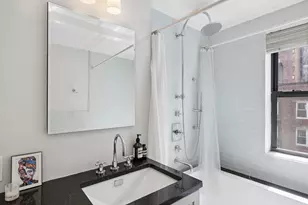 339 E 58th St, New York City, NY 10022 - Photo 19