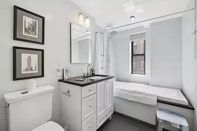 339 E 58th Street #7CD, New York City, NY 10022 - Photo 17
