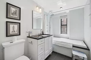 339 E 58th St, New York City, NY 10022 - Photo 17