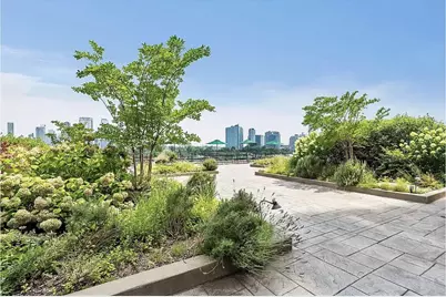 25 Sutton Place S #5F, New York City, NY 10022 - Photo 19
