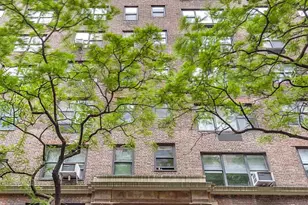 230 E 73rd St, New York, NY 10021 - Photo 1