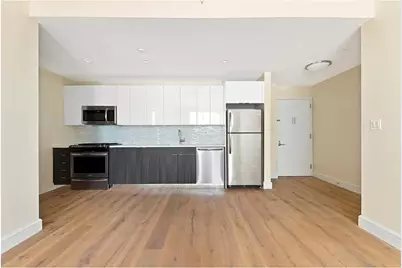 25-21 43rd Avenue #802, Long Island City, NY 11101 - Photo 3