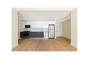 25-21 43rd Ave, Long Island City, NY 11101 - Photo 3