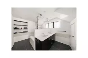 441 E 57th St, New York City, NY 10022 - Photo 13