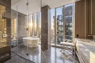 515 W 29th St, New York City, NY 10001 - Photo 11
