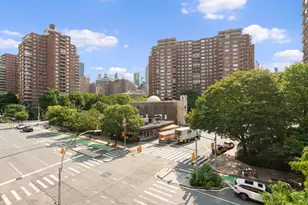 410 W 24th St, New York City, NY 10011 - Photo 7