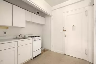 410 W 24th Street #4E, New York City, NY 10011 - Photo 5