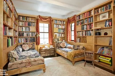 136 E 64th Street #9D, New York, NY 10065 - Photo 5