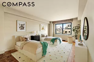 400 E 56th St, New York City, NY 10022 - Photo 5