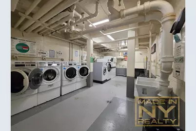 327 W 30th Street #2J, New York City, NY 10001 - Photo 15